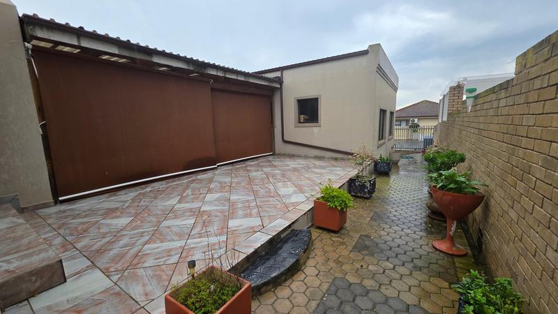 3 Bedroom Property for Sale in Reebok Western Cape